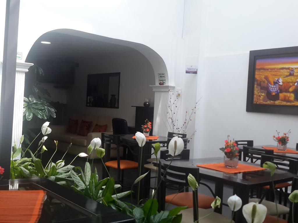 Hotel Central House A 5 Min De La Embajada Americana Bogotá Eksteriør billede