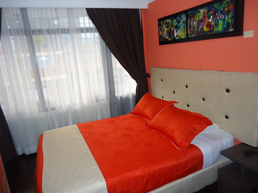 Hotel Central House A 5 Min De La Embajada Americana Bogotá Eksteriør billede