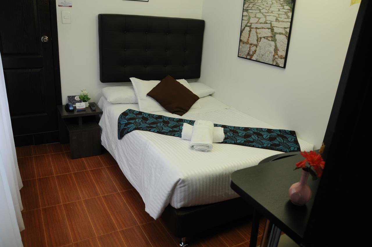 Hotel Central House A 5 Min De La Embajada Americana Bogotá Eksteriør billede